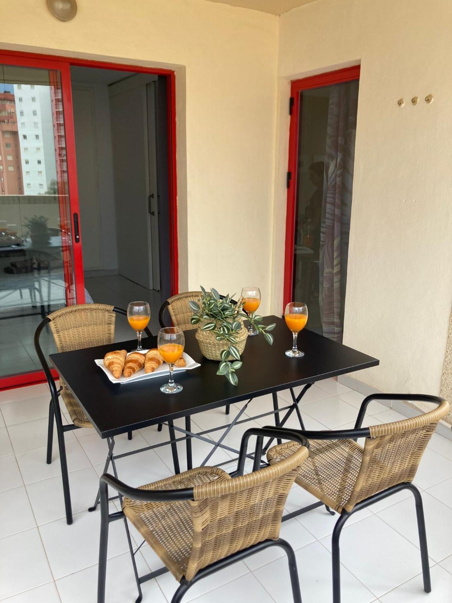 Apartamento Playa Levante Benidorm Ngoại thất bức ảnh